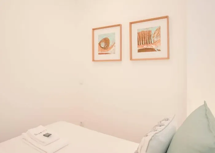 Liiiving In - Urban Art * Porto