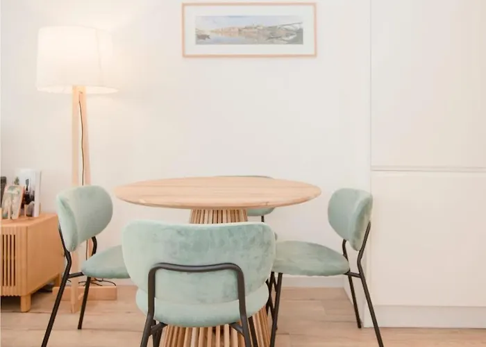 Liiiving In - Urban Art